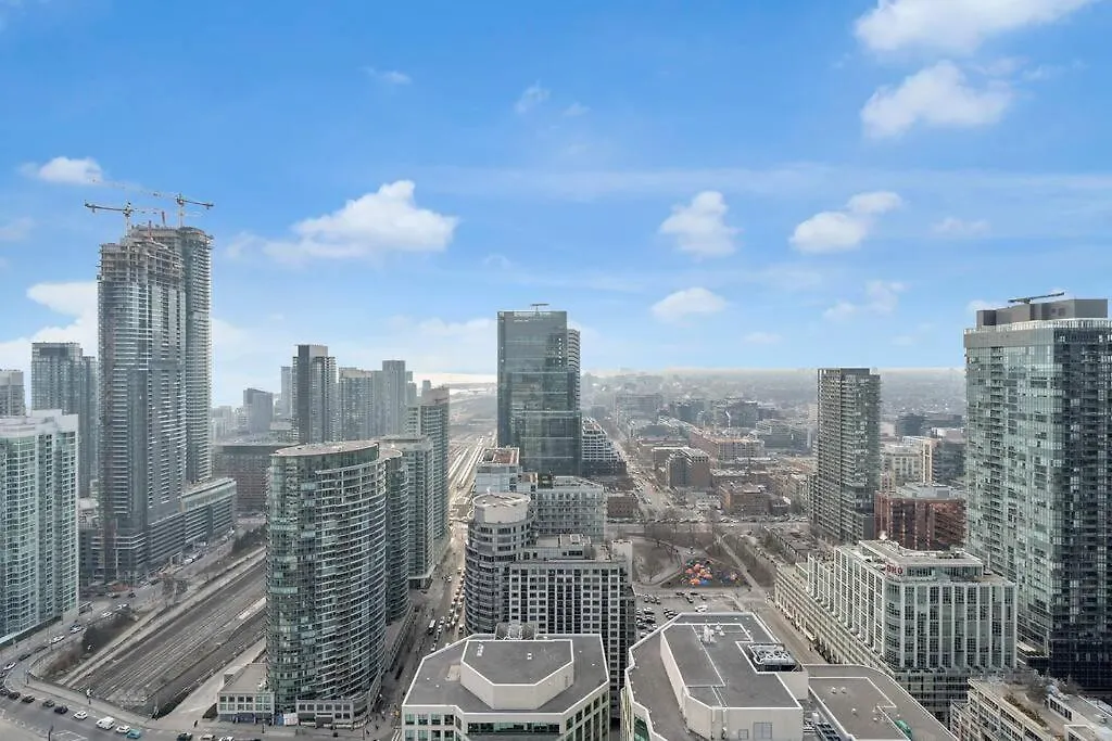 Rare 1Br - Rooftop Pool, Next To Mtcc & Cn Tower Toronto Appartement