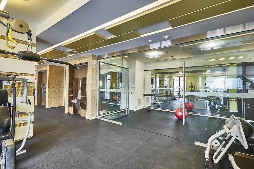 Apartamento Rare 1Br - Rooftop Pool, Next To Mtcc & Cn Tower Toronto
